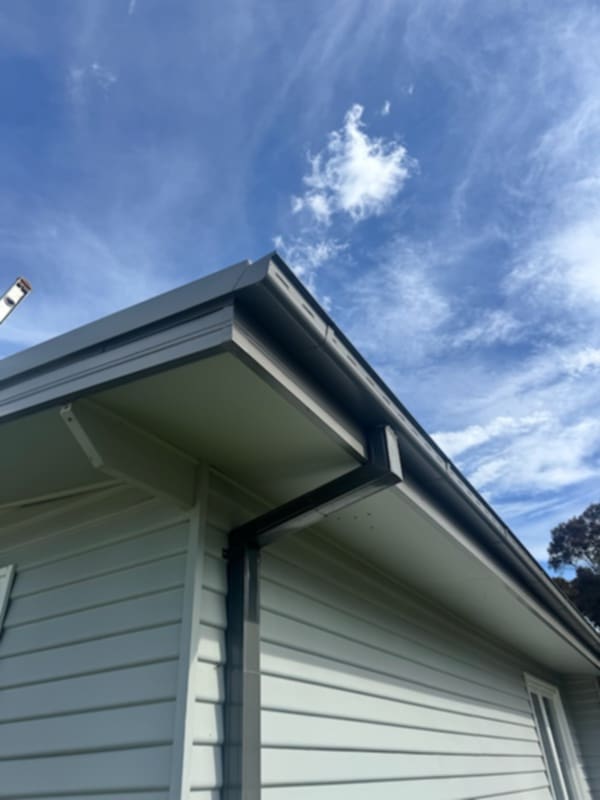 New gutter installation in Shellharbour by PMR Profilio Metal Roofing